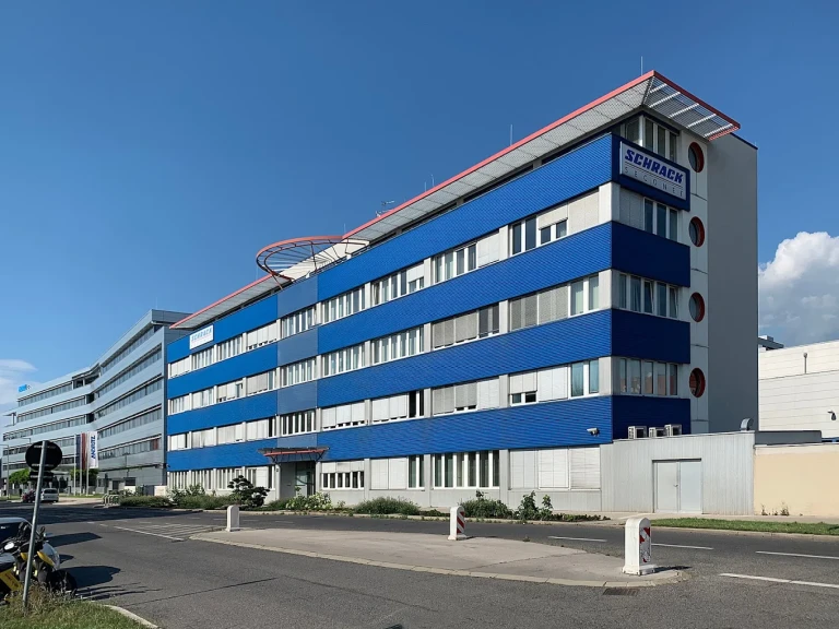 Regulierung & Compliance